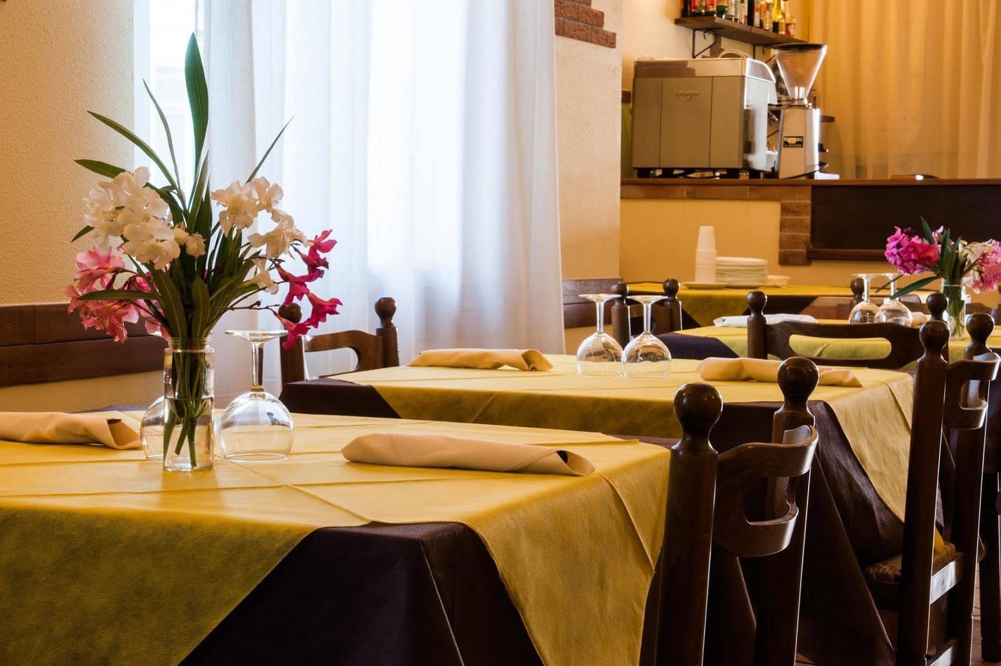Hotel Cerrano 3*